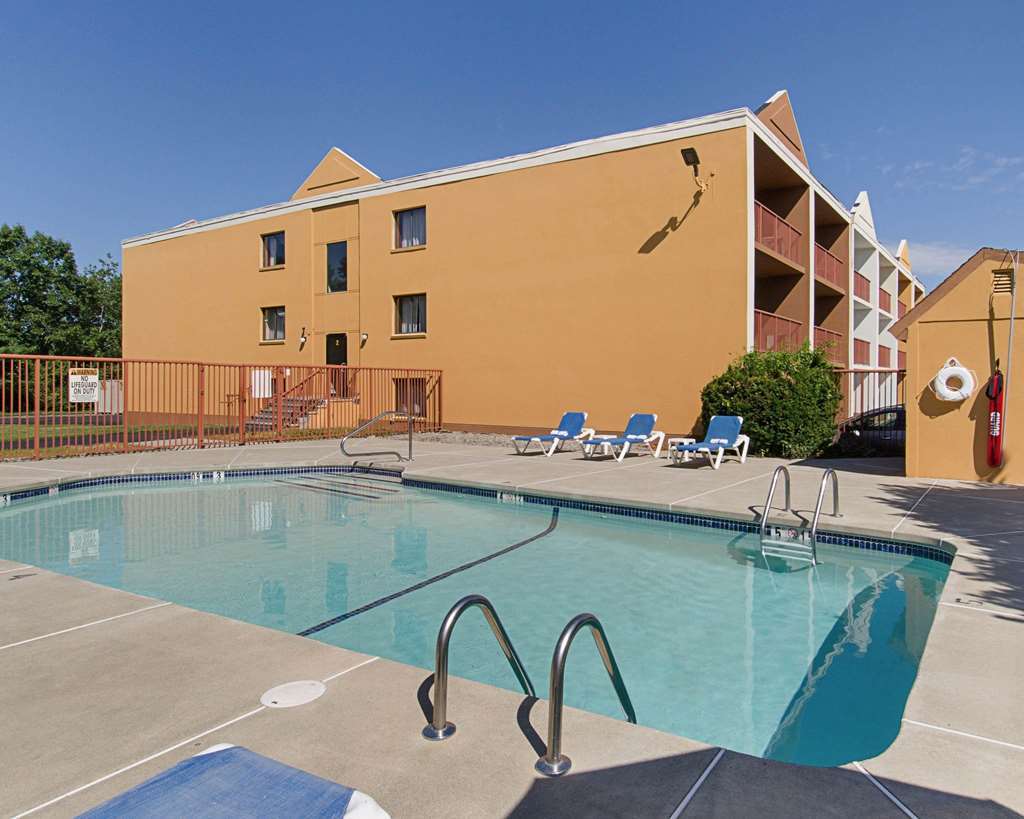 Suburban Extended Stay Hotel Worcester Facilities photo